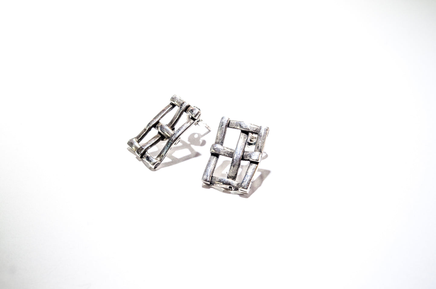 Weaves Aretes Ventanita