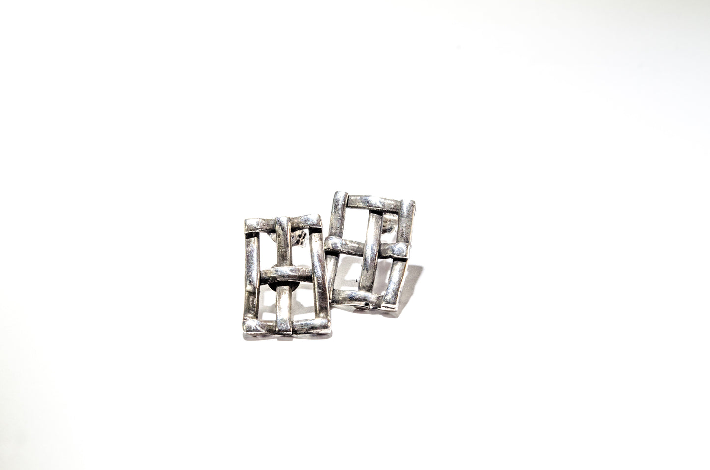 Weaves Aretes Ventanita