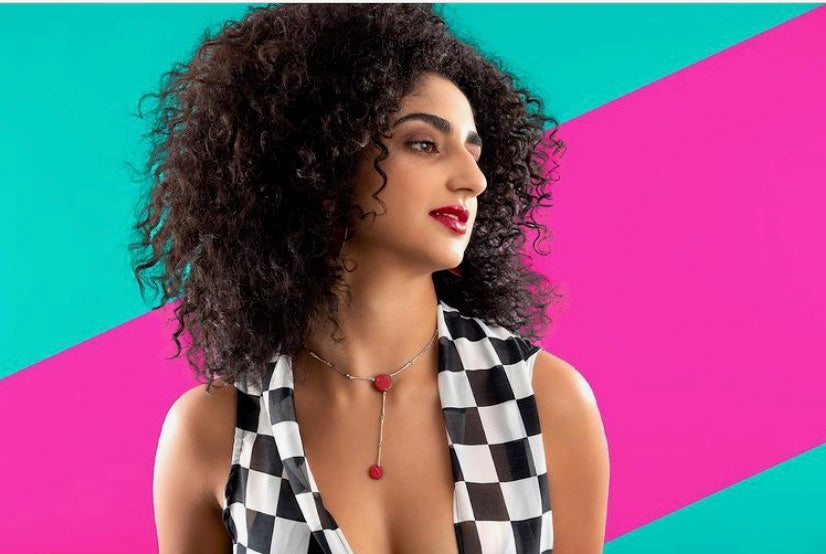 Expressions Collar Y