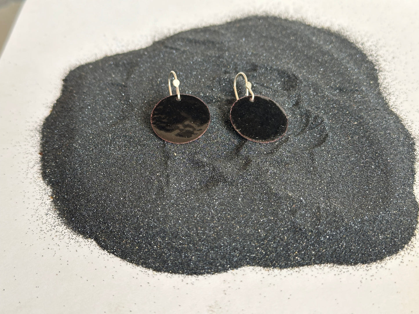 Expressions Aretes Negro